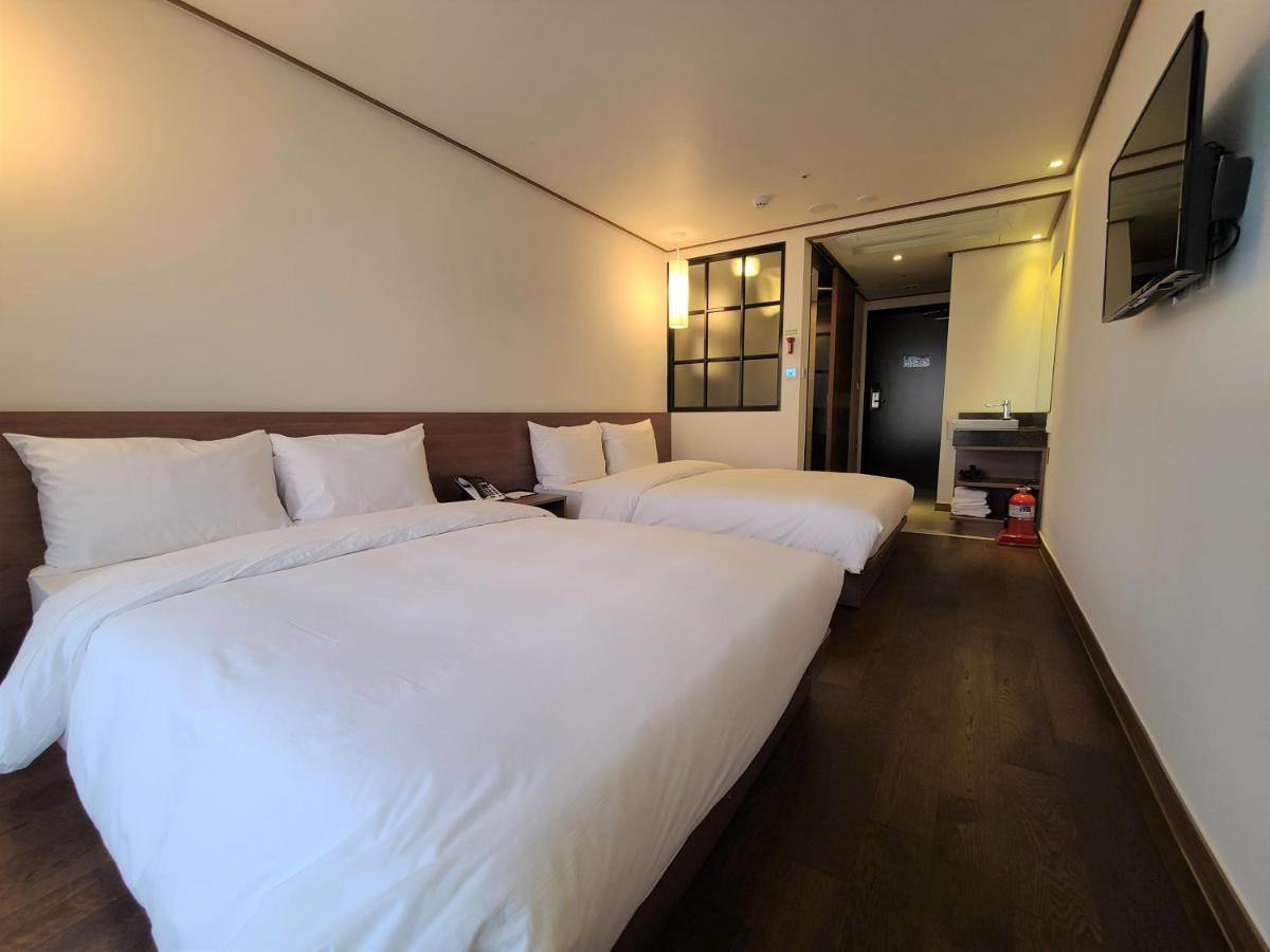 Tamara Jeju Hotel مدينة سيوجويبو المظهر الخارجي الصورة