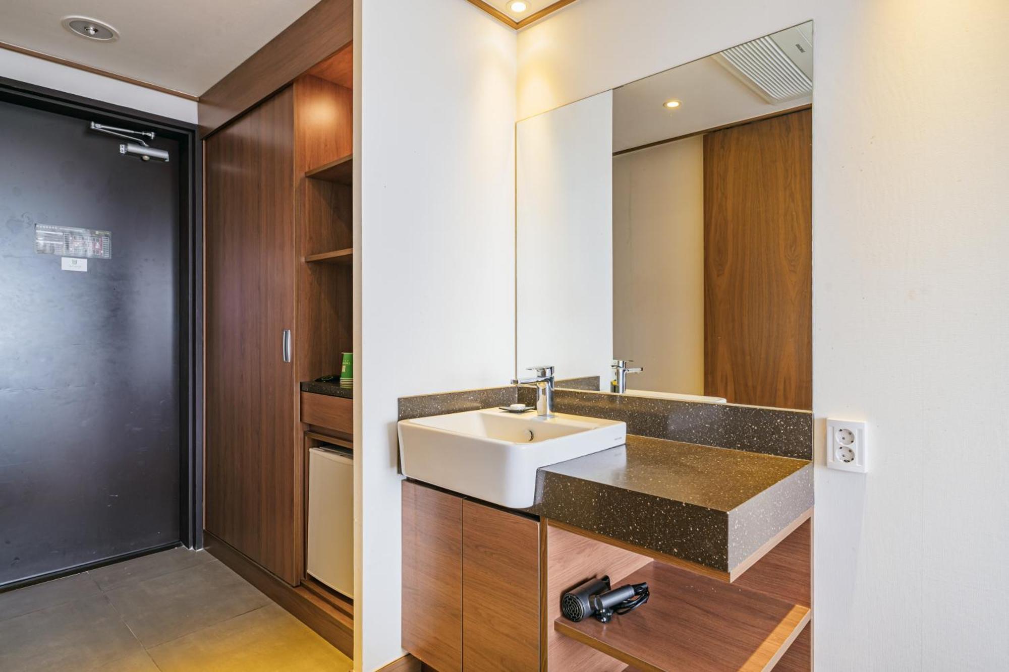 Tamara Jeju Hotel مدينة سيوجويبو المظهر الخارجي الصورة