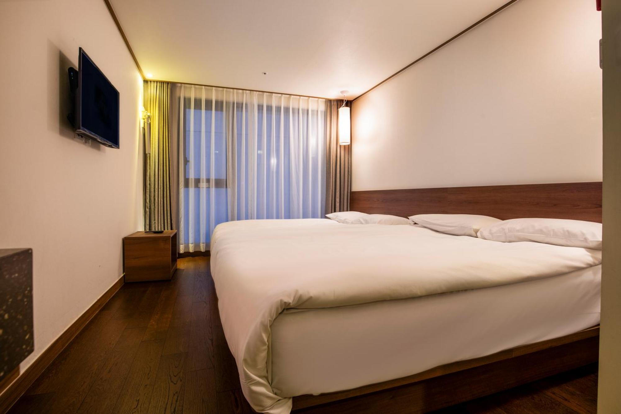 Tamara Jeju Hotel مدينة سيوجويبو المظهر الخارجي الصورة