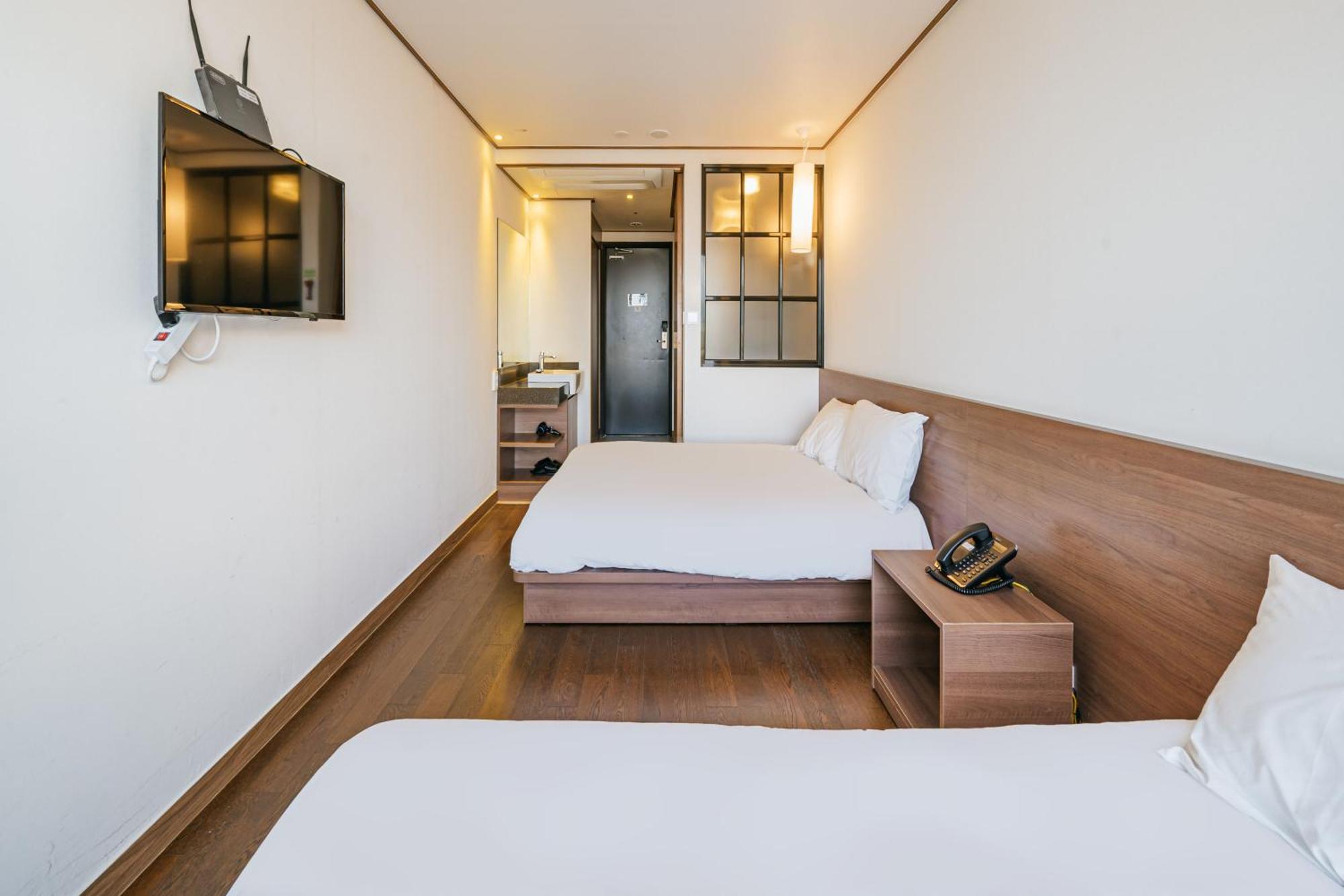 Tamara Jeju Hotel مدينة سيوجويبو المظهر الخارجي الصورة