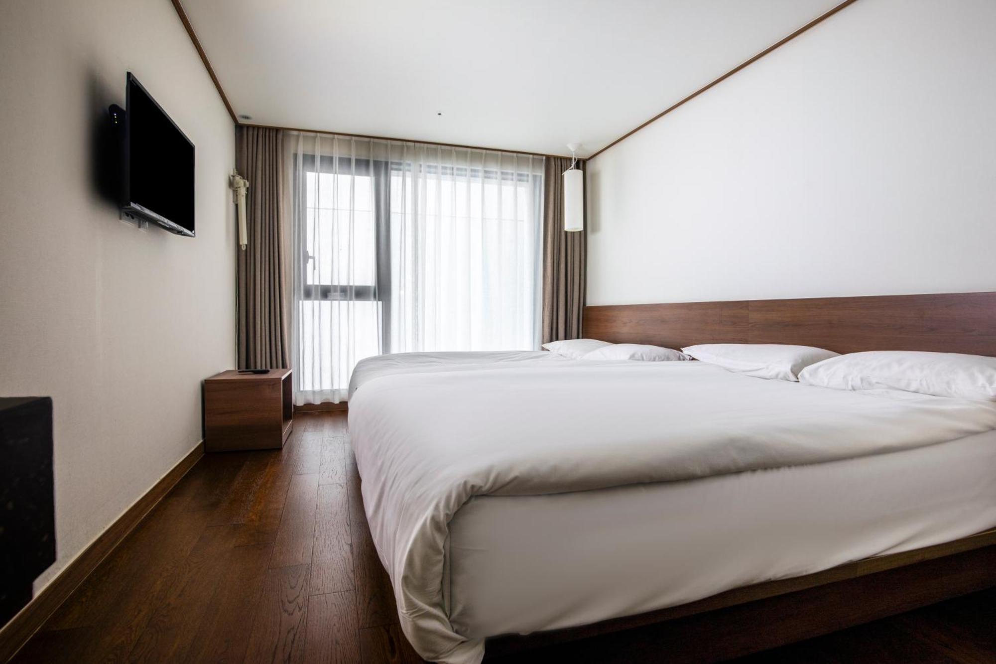 Tamara Jeju Hotel مدينة سيوجويبو المظهر الخارجي الصورة