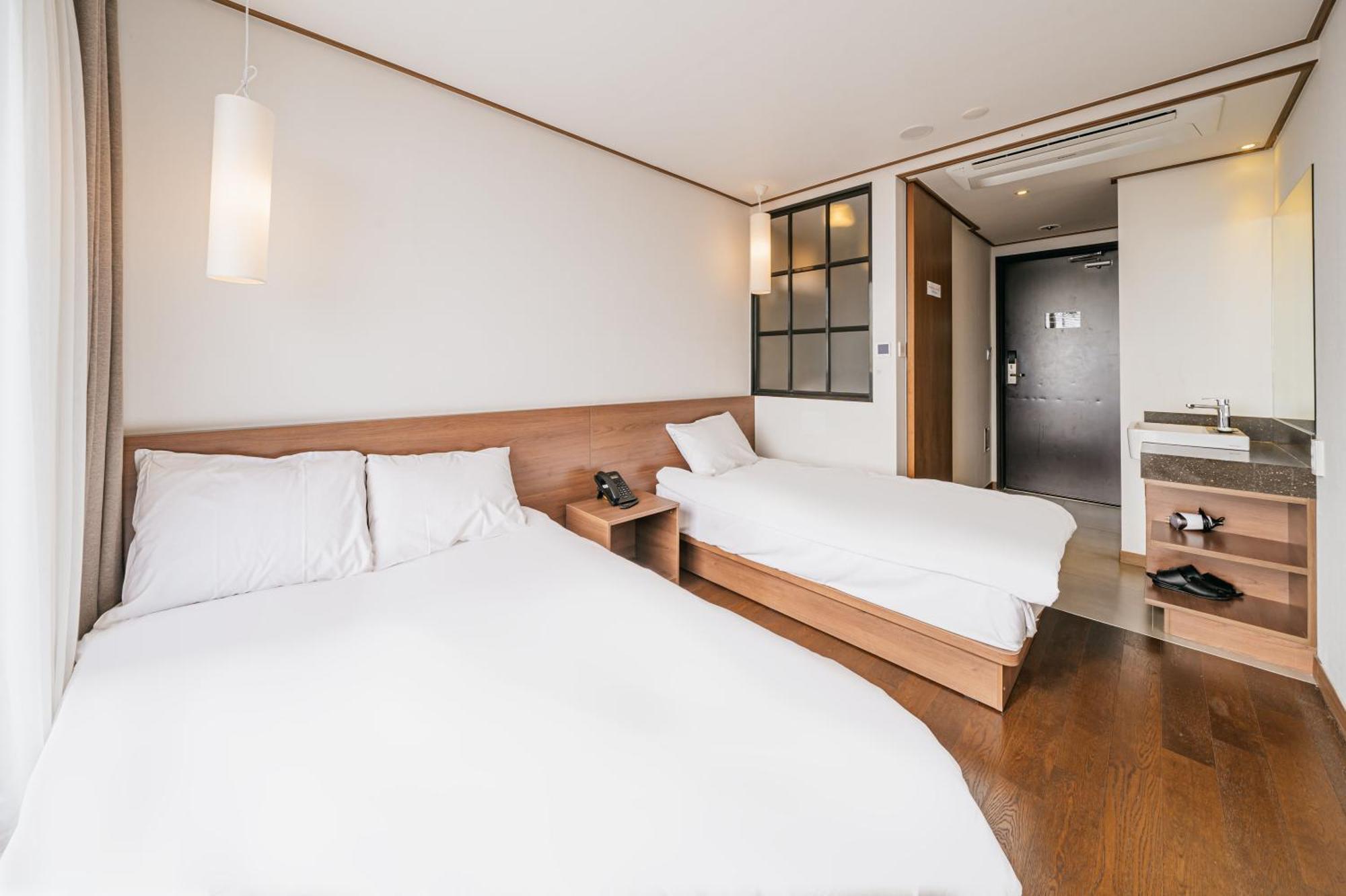 Tamara Jeju Hotel مدينة سيوجويبو المظهر الخارجي الصورة